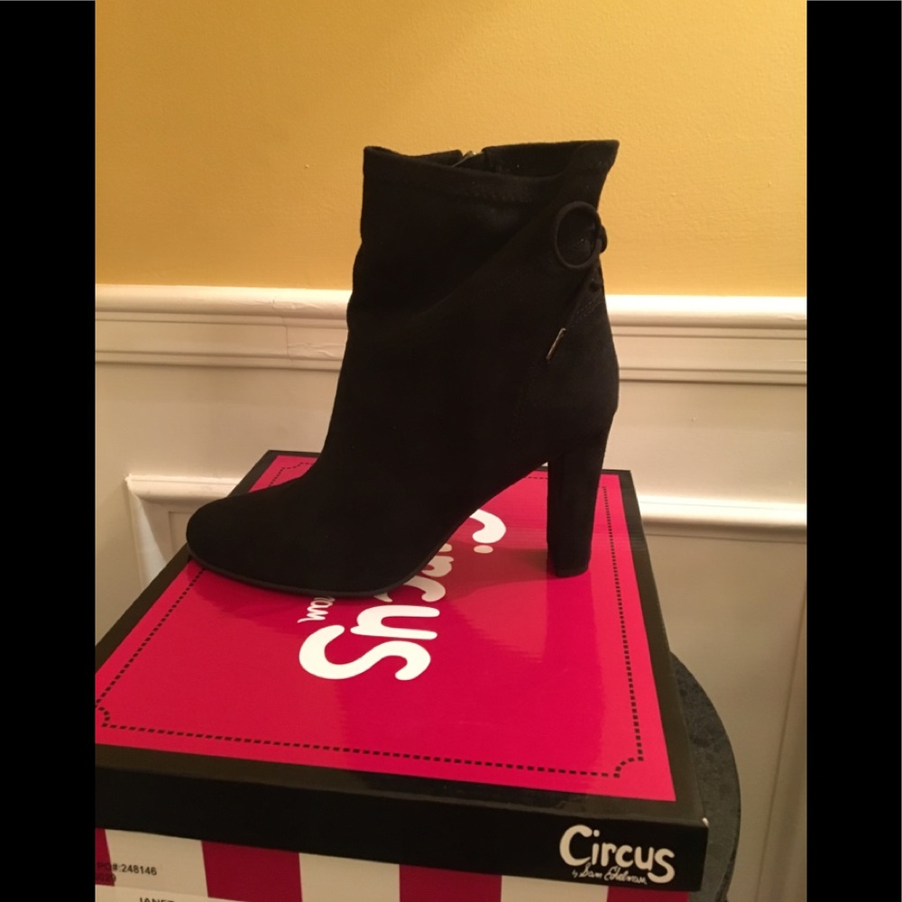 Circus by Sam Edelman booties
